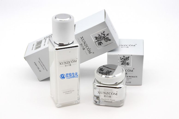 化妝品OEM廠家，化妝品工廠，化妝品代加工