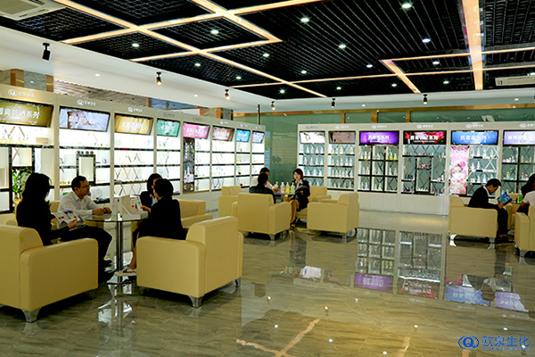 開化妝品加盟店需要多少資金？