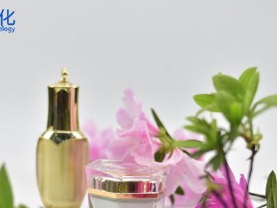 美妝廠家：爽膚水跟化妝水是一樣的嗎？